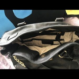 Michael Kors Bags - Michael Kors Hamilton Handbag Michael Kors Bags - Michael Kors Hamilton Handbag